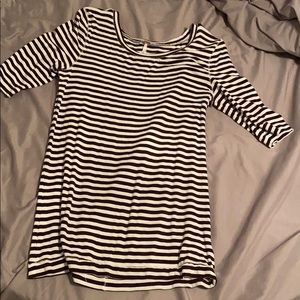 3/4 length shirt